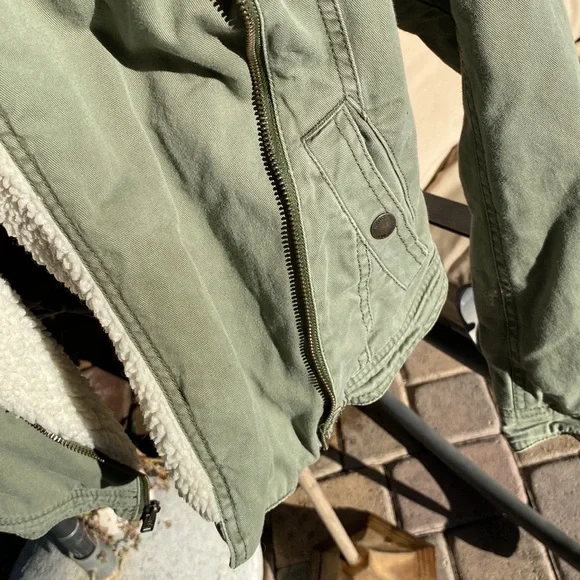 Hollister Jacket - Picture 2 of 8